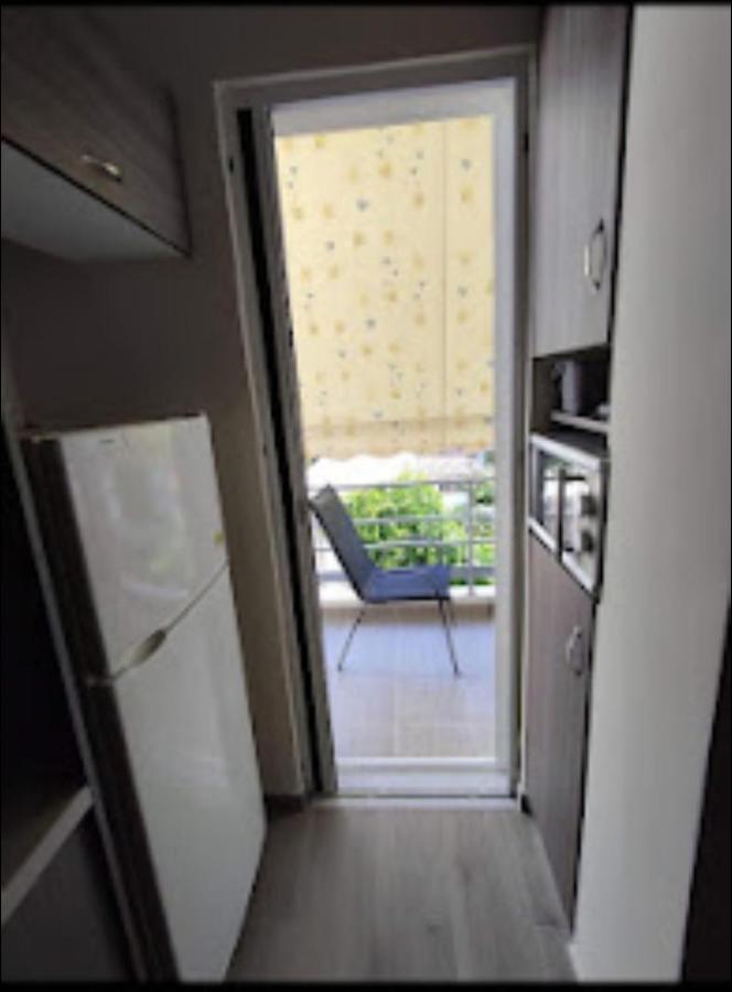 Λουτράκι Κέντρο Appartement Buitenkant foto